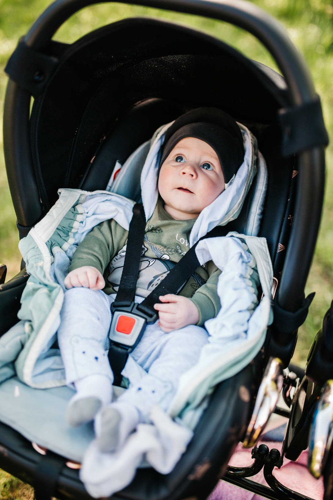 Snugglebundl Baby Hebe- und Wiegetuch Bio Baumwolle Multifunktionstuch fuer Hebammen und im Auto
